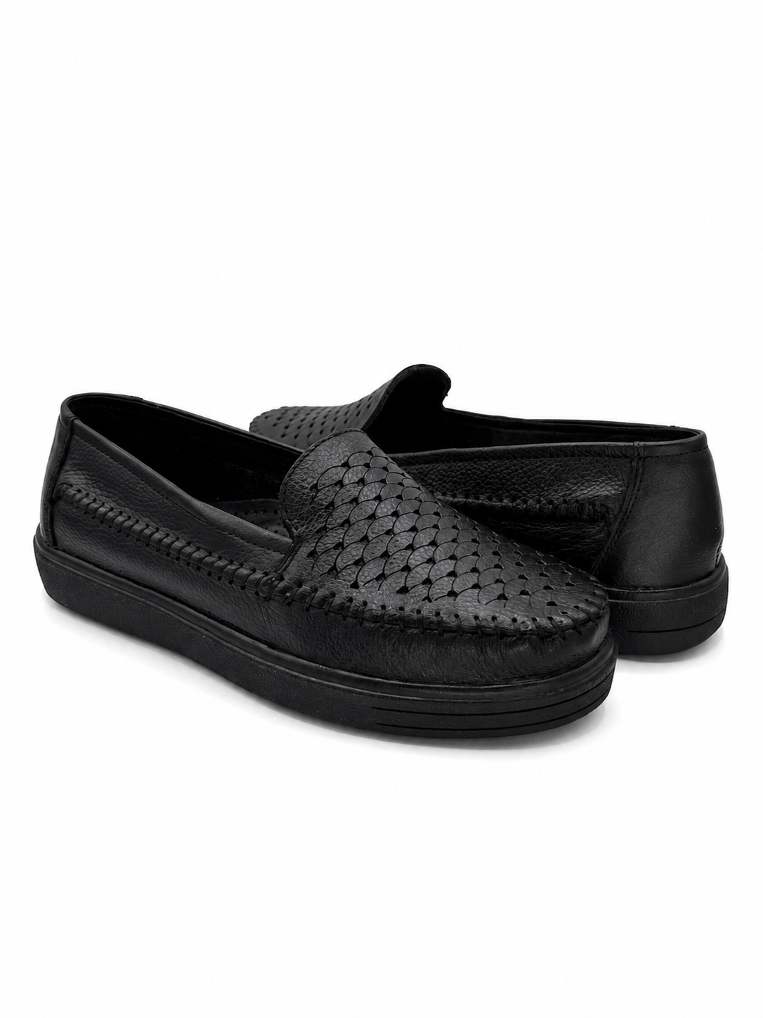 Mocasín Confort De Piel Perforados Negro 3-510