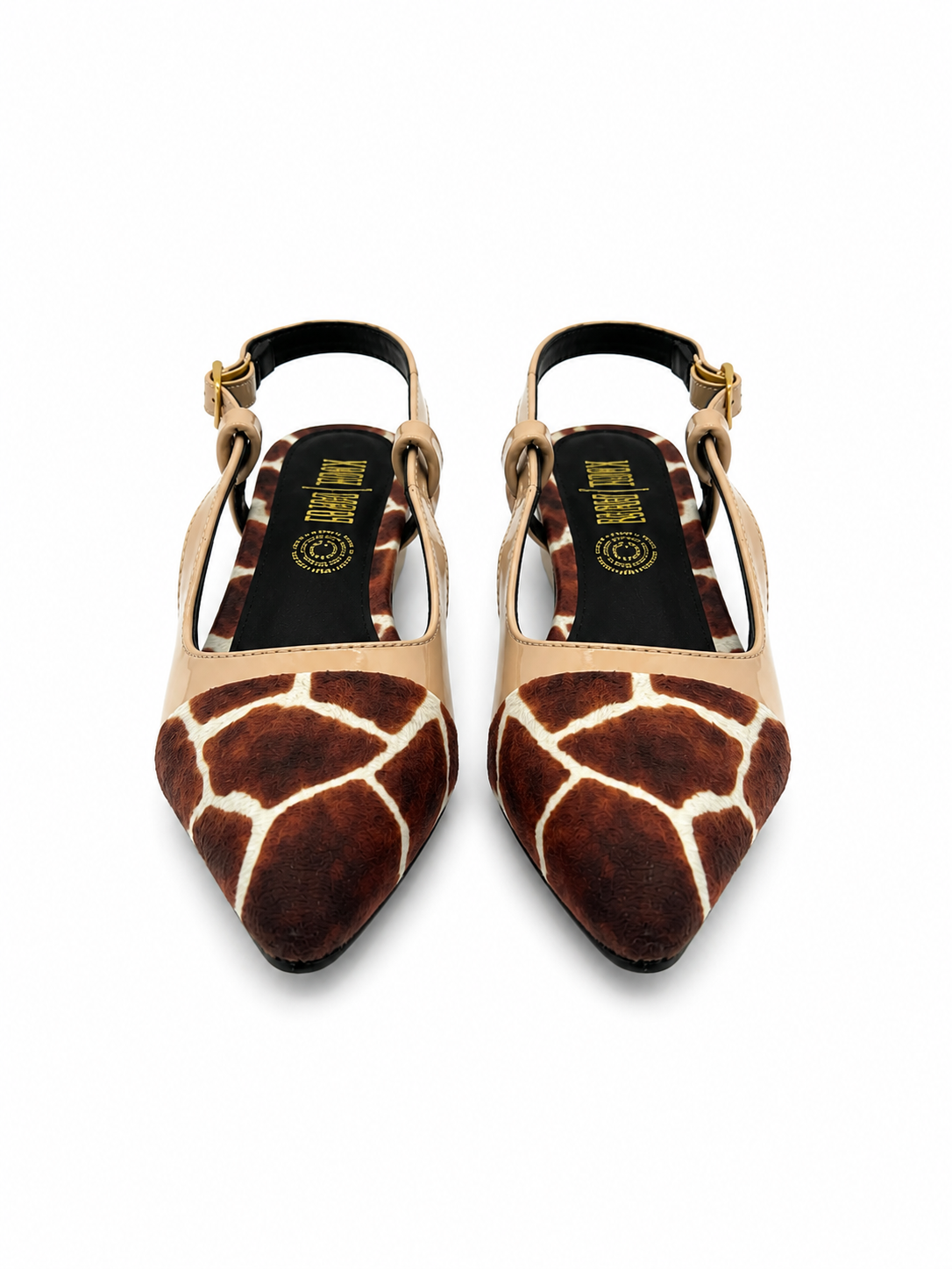 Zapatilla Mujer Charol Neutro Punta Fina Jirafa 38-1121