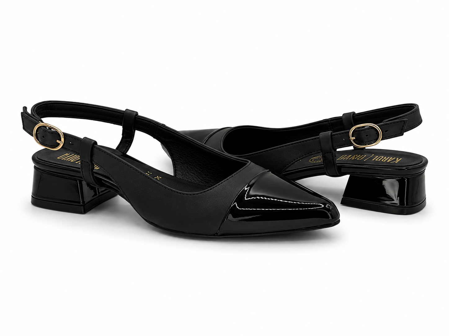 Zapatilla Mujer Negra Punta Fina Charol 38-1121