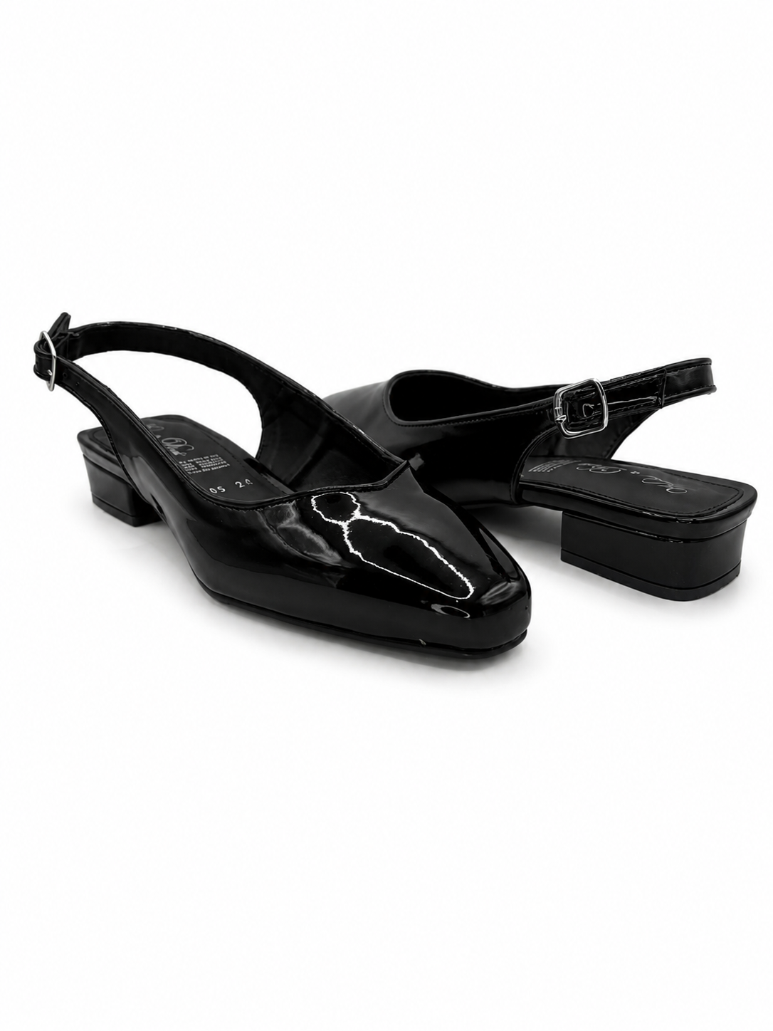 Zapatilla Charol Negro Punta Cuadrada Tacón Bajo 41-4405