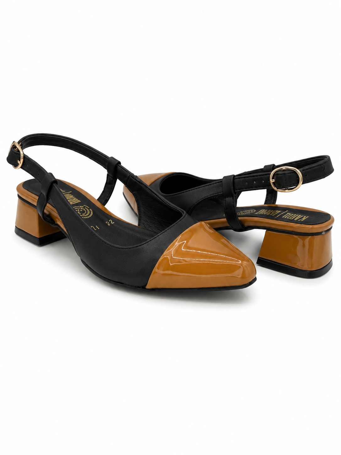 Zapatilla Mujer Negra Punta Fina Charol Camello 38-1121
