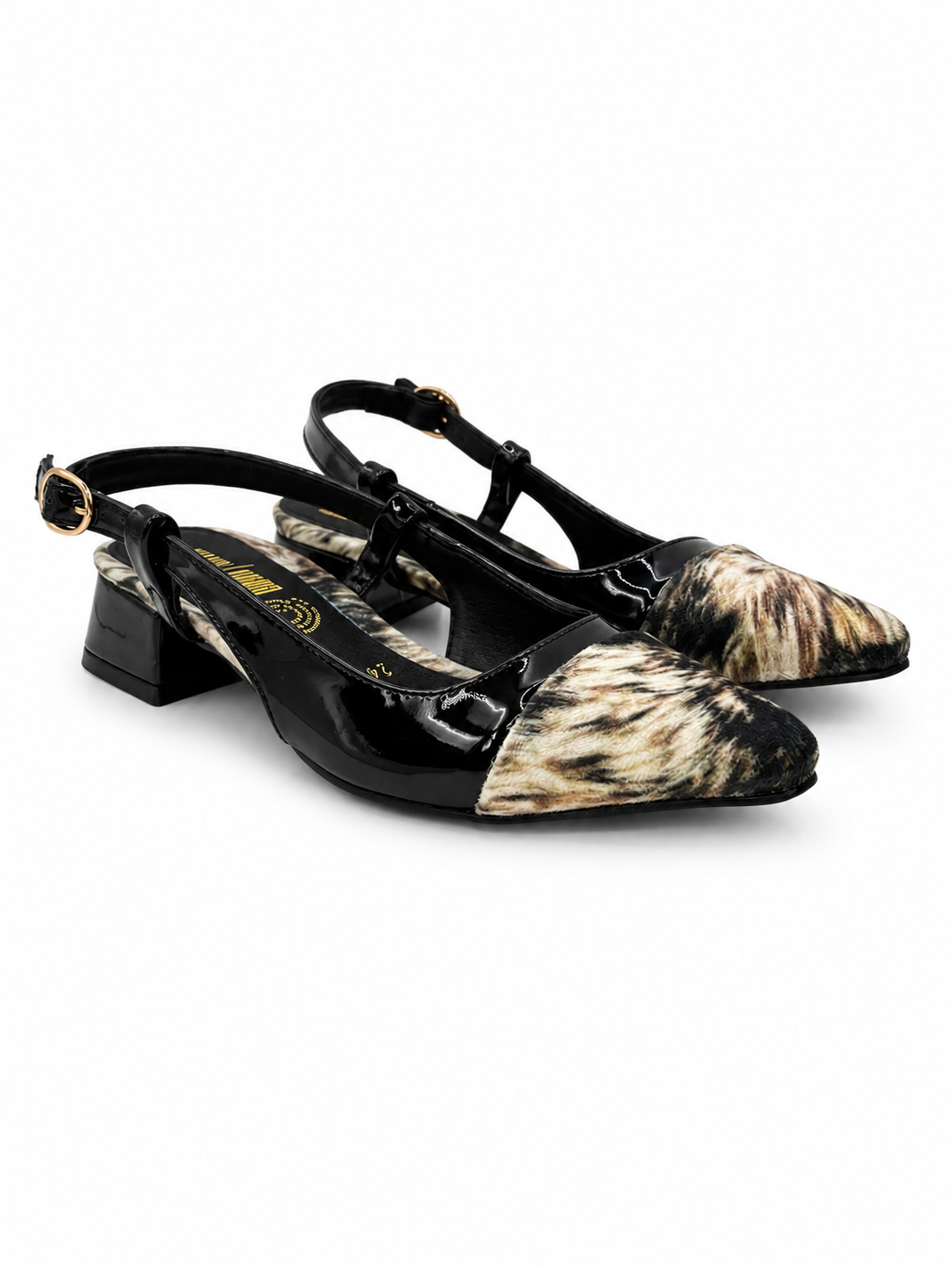 Zapatilla Mujer Charol Negro Punta Fina Lince 38-1121
