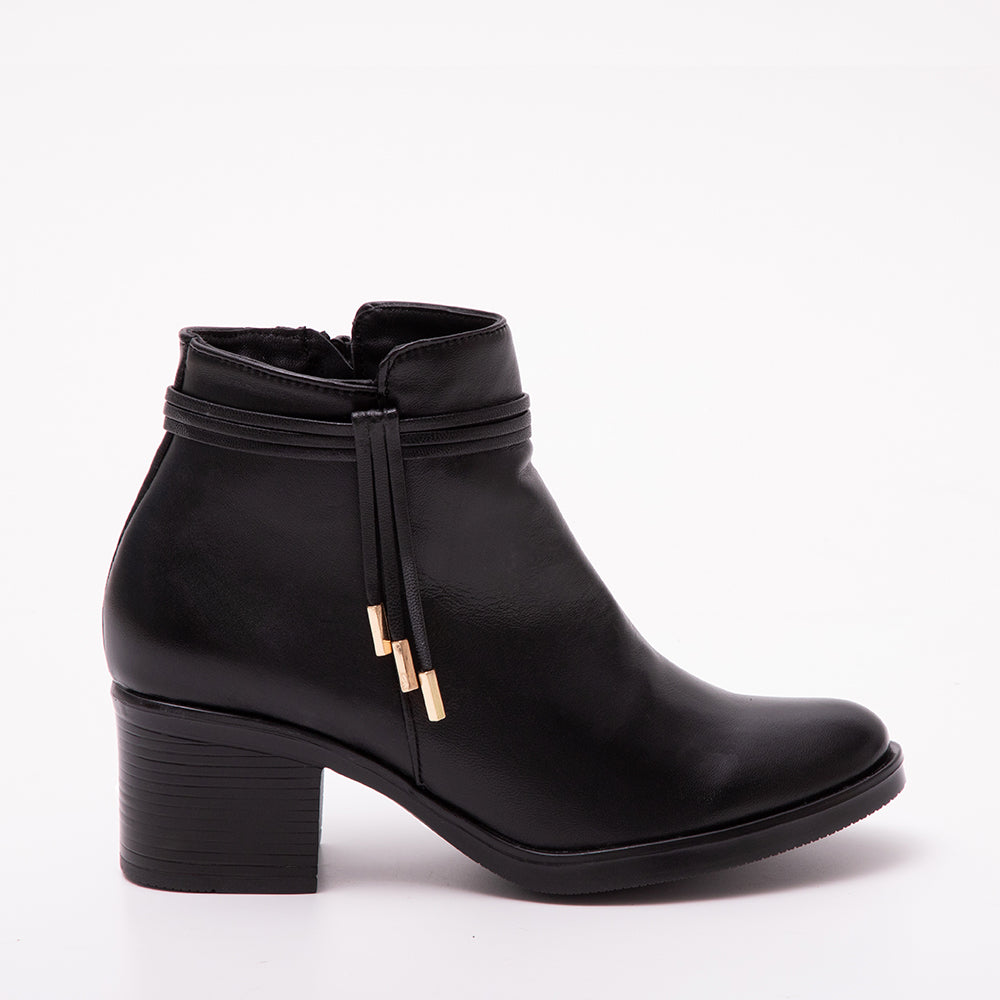 Bota Dama Negra Piel 24-624