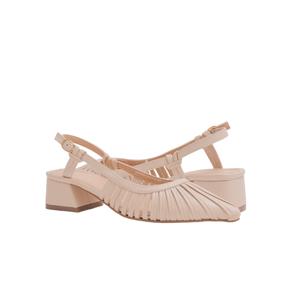 Zapatilla Mujer Beige Punta Fina Tacón Bajo 7-6921